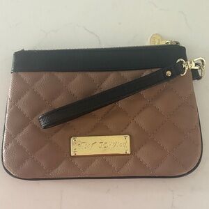 Betsey Johnson Houdini Quilted Tan and Black Wristlet‎